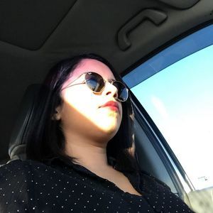 Meet your Posher, Mayra